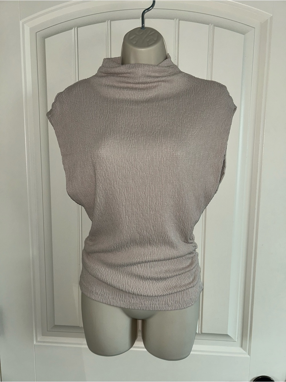 NWT Michael Stars Dolman Sleeveless Mock Neck Top in Cement Sz L